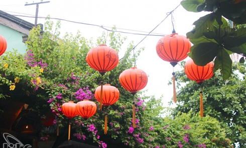 Lung linh đèn lồng phố Hội