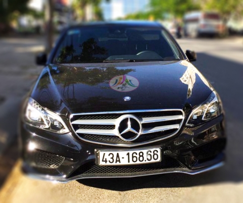 Xe Mercedes - E200 5 chỗ